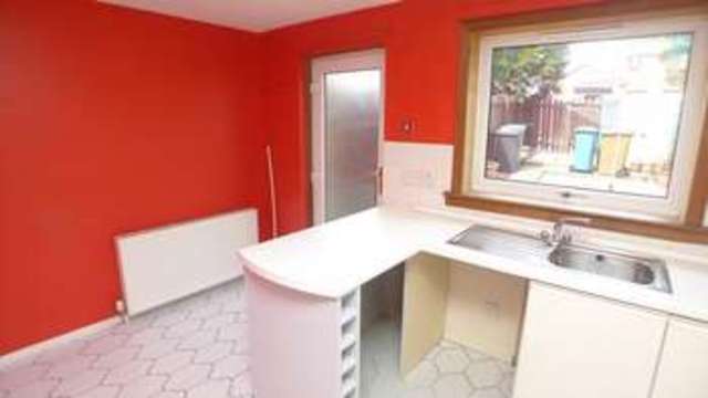 Image of 2 bedroom Terraced house for sale in Meldrum Road Kirkcaldy KY2 at Meldrum Road  Kirkcaldy, KY2 5HX