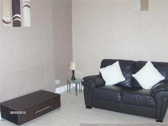  Image of 1 bedroom Flat to rent in Melville Place Carluke ML8 at Carluke South Lanarkshire South Lanarkshire, ML8 5BT