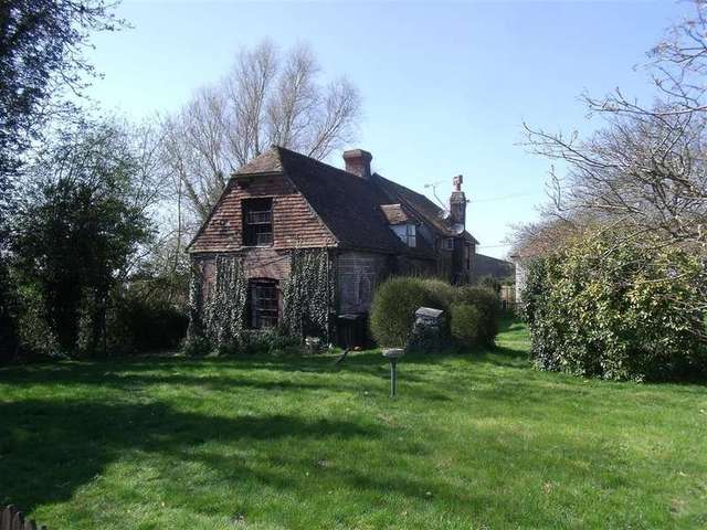  Image of 3 bedroom Detached house for sale in Mersham Ashford TN25 at Ashford Kent Ashford, TN25 7HL