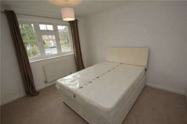  Image of 3 bedroom Terraced house for sale in Midhope Road Hook Heath Woking GU22 at Woking  Woking, GU22 7UE