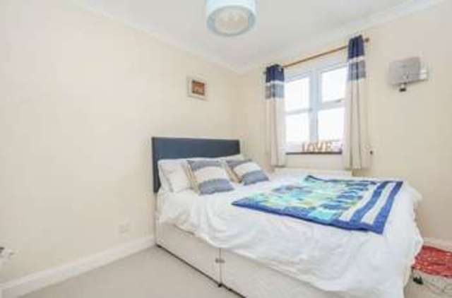  Image of 2 bedroom Terraced house for sale in Midwinter Avenue Milton Abingdon OX14 at Midwinter Avenue Milton Abingdon, OX14 4XB