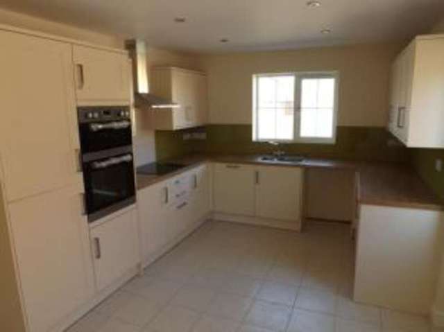  Image of 3 bedroom Bungalow for sale in Mill Lane Marham King