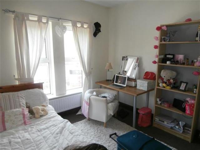  Image of 7 bedroom Terraced house to rent in Milton Road Southampton SO15 at Shirley, SO15 2HS
