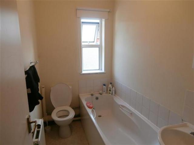  Image of 7 bedroom Terraced house to rent in Milton Road Southampton SO15 at Shirley, SO15 2HS