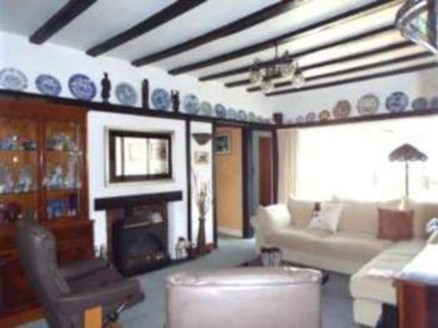  Image of 3 bedroom Bungalow for sale in Monahan Avenue Purley CR8 at Purley  Purley, CR8 3BB