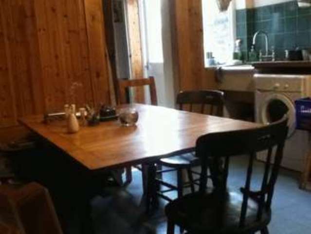  Image of 1 bedroom Property to rent in Monk Road Bishopston Bristol BS7 at Monk Road  Bristol, BS7 8NE