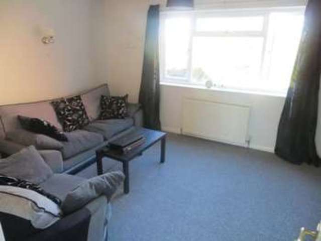  Image of 2 bedroom Flat to rent in Moor Lane Amington Tamworth B77 at Moor Lane  Tamworth, B77 3AT