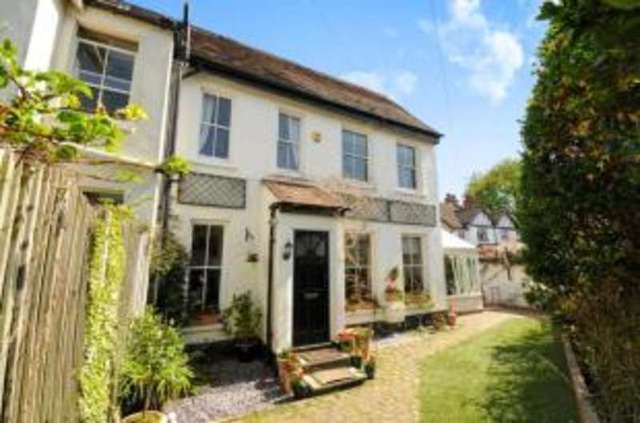  Image of 3 bedroom Semi-Detached house for sale in Mornington Road London E4 at Chingford  Chingford, E4 7DR