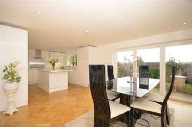  Image of 4 bedroom Detached house for sale in Mount Park Avenue South Croydon CR2 at South Croydon Surrey South Croydon, CR2 6DW