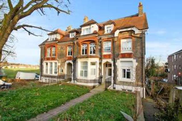  Image of Flat to rent in Mount View Road London N4 at London  Stroud Green, N4 4SL