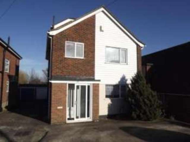  Image of 4 bedroom Detached house for sale in Mountview Road Orpington BR6 at Orpington  Orpington, BR6 0HW