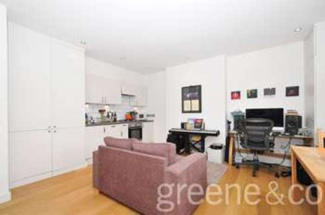 Image of 1 bedroom Flat to rent in Mowbray Road London NW6 at Kilburn London Brondesbury Park, NW6 7QS