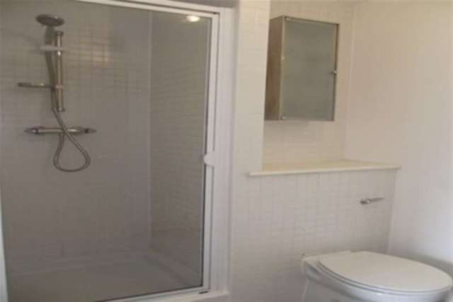  Image of 2 bedroom Flat to rent in Muirhouse Street Glasgow G41 at Glasgow, G41 1QD