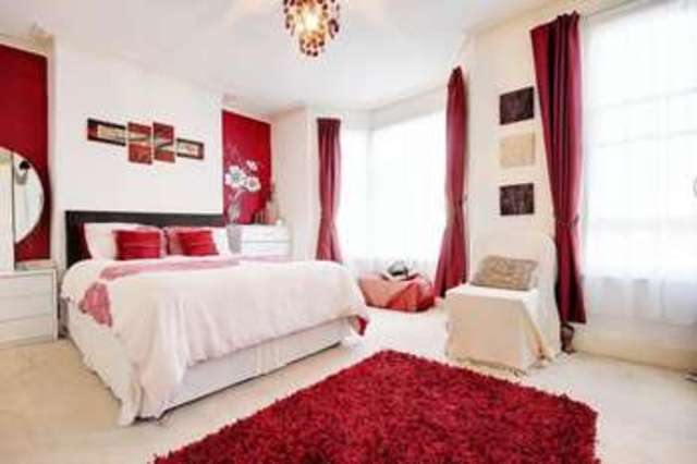  Image of 4 bedroom Terraced house for sale in Muston Road London E5 at Muston Road  London, E5 9LH