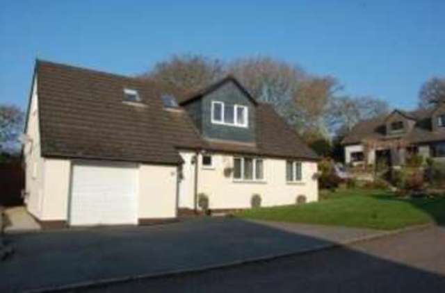 Image of 5 bedroom Bungalow for sale in Olivey Place Bells Hill Mylor Bridge Falmouth TR11 at Mylor Bridge Mylor Bridge, TR11 5RX