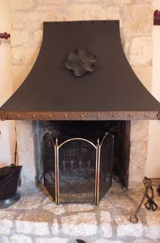  Image of 3 bedroom Detached house for sale in Bath Road Nailsworth Stroud GL6 at Nailsworth Nailsworth, GL6 0QL