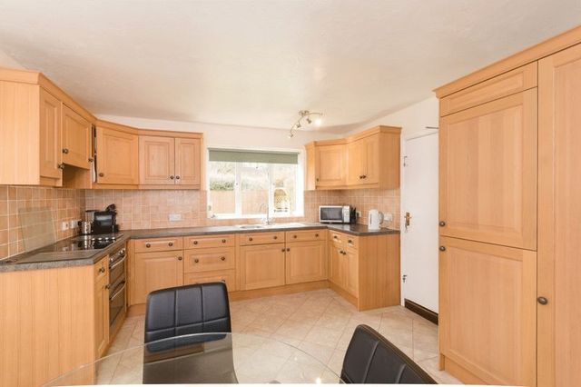  Image of 4 bedroom Detached house for sale in Purssells Meadow Naphill High Wycombe HP14 at Purssells Meadow Naphill High Wycombe, HP14 4SG
