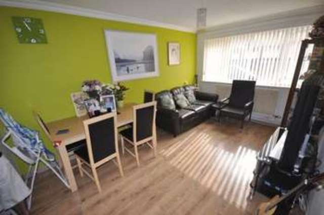  Image of 2 bedroom Flat for sale in Nelson Road Staple Hill Bristol BS16 at Nelson Road Staple Hill Bristol, BS16 5HT