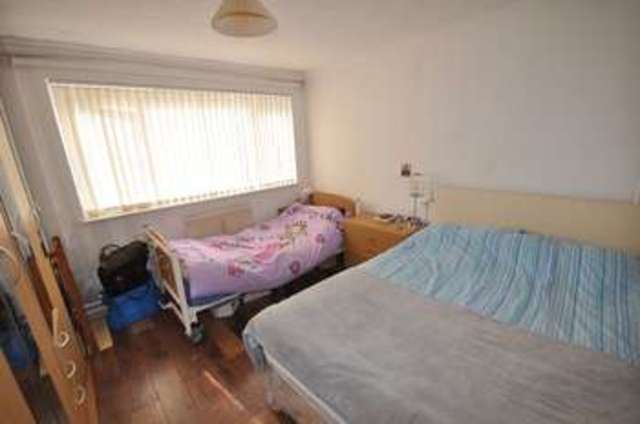  Image of 2 bedroom Flat for sale in Nelson Road Staple Hill Bristol BS16 at Nelson Road Staple Hill Bristol, BS16 5HT