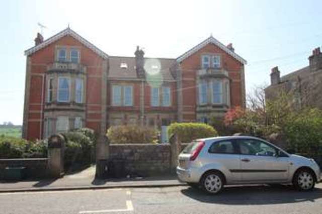  Image of 2 bedroom Flat to rent in Newbridge Hill Lower Weston Bath BA1 at Bath BA1 3PX Bath, BA1 3PX