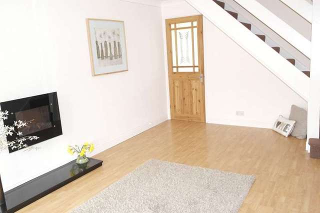  Image of 2 bedroom Terraced house for sale in Newlands Farsley Pudsey LS28 at Farsley, LS28 5BE