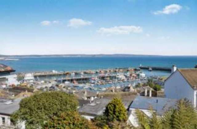  Image of 3 bedroom Barn Conversion for sale in Chywoone Hill Newlyn Penzance TR18 at Newlyn Penzance Newlyn, TR18 5AJ