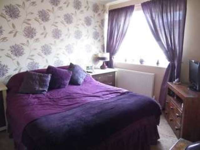  Image of 3 bedroom Terraced house for sale in Newmarket Road Bulwell Nottingham NG6 at Nottingham Nottinghamshire Nottingham, NG6 8TX