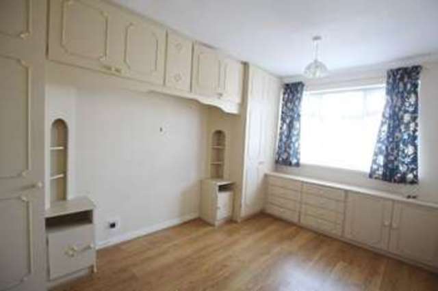  Image of 2 bedroom Detached house for sale in Newtondale Sutton-on-Hull Hull HU7 at Newtondale  Hull, HU7 4BZ