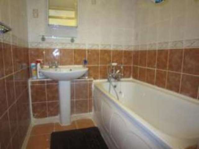  Image of 2 bedroom Detached house for sale in Nightingale Place London SE18 at Woolwich  Woolwich, SE18 4HW