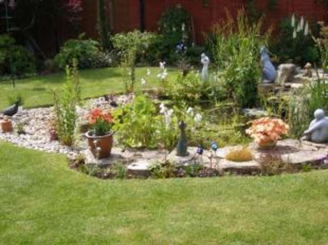  Image of 3 bedroom Bungalow for sale in Cedar Crescent North Baddesley Southampton SO52 at North Baddesley Southampton North Baddesley, SO52 9FT