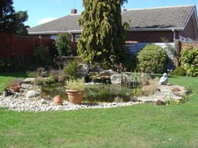  Image of 3 bedroom Bungalow for sale in Cedar Crescent North Baddesley Southampton SO52 at North Baddesley Southampton North Baddesley, SO52 9FT