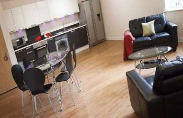  Image of 1 bedroom Property to rent in Northumberland Street Huddersfield HD1 at Flat 2 Northumberland Street  Huddersfield, HD1 1RL