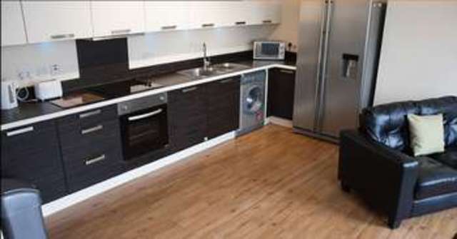  Image of 1 bedroom Property to rent in Northumberland Street Huddersfield HD1 at Northumberland Street  Huddersfield, HD1 1RL