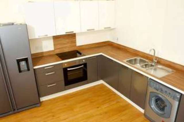  Image of 1 bedroom Property to rent in Northumberland Street Huddersfield HD1 at Cluster Northumberland Street  Huddersfield, HD1 1RL