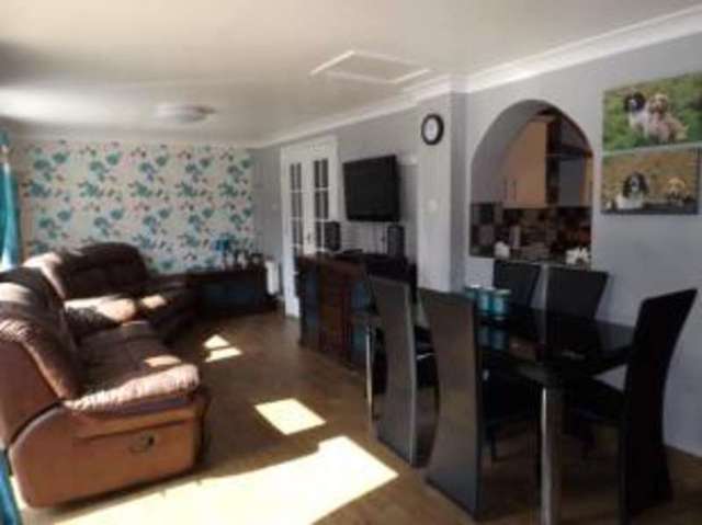  Image of 3 bedroom Terraced house for sale in Edgeworth Road Norwich NR5 at Norwich Norfolk Bowthorpe, NR5 8JD