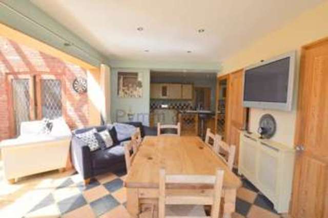  Image of 4 bedroom Property for sale in Norwich Road Wroxham Norwich NR12 at 199 Norwich Road Wroxham Norwich, NR12 8RZ