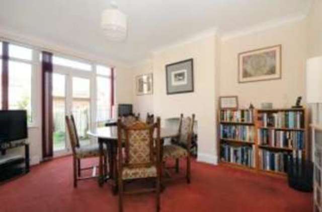  Image of 4 bedroom Semi-Detached house for sale in Oak Grove West Wickham BR4 at West Wickham Kent West Wickham, BR4 0QP