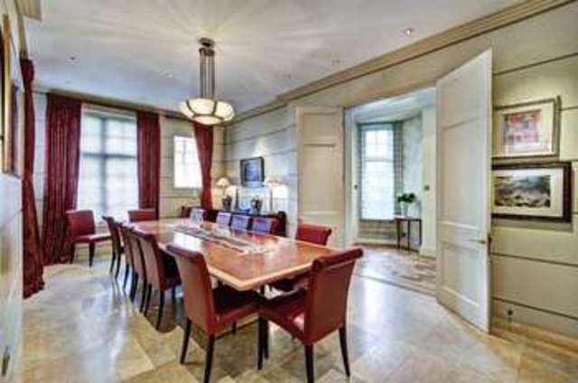  Image of 6 bedroom Detached house for sale in Oakhill Avenue London NW3 at Oakhill Avenue Hampstead Hampstead, NW3 7RD