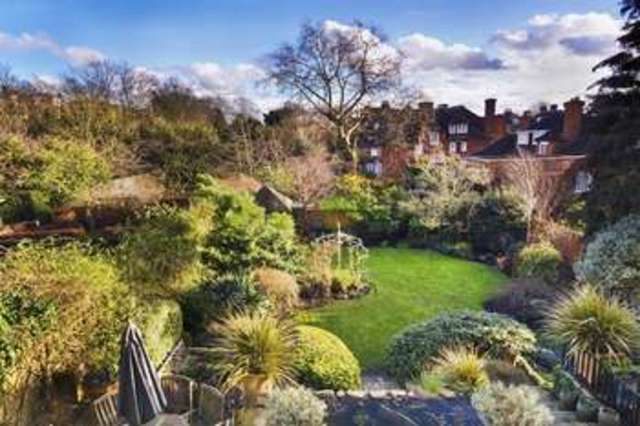  Image of 6 bedroom Detached house for sale in Oakhill Avenue London NW3 at Oakhill Avenue Hampstead Hampstead, NW3 7RD