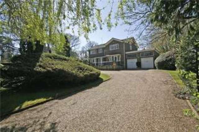  Image of 5 bedroom Detached house for sale in Old Avenue West Byfleet KT14 at West Byfleet Surrey West Byfleet, KT14 6AD