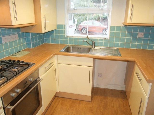  Image of 2 bedroom Terraced house to rent in Old Brewery Close Aylesbury HP21 at Old Brewery Close  Aylesbury, HP21 7SH