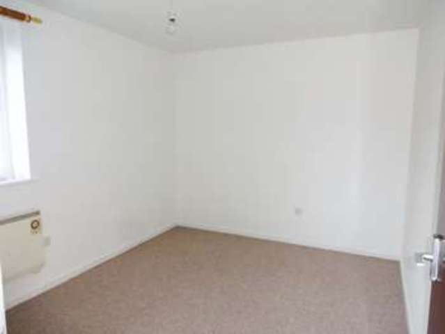  Image of 2 bedroom Flat to rent in George Street Glastonbury BA6 at George Street  Glastonbury, BA6 9LT