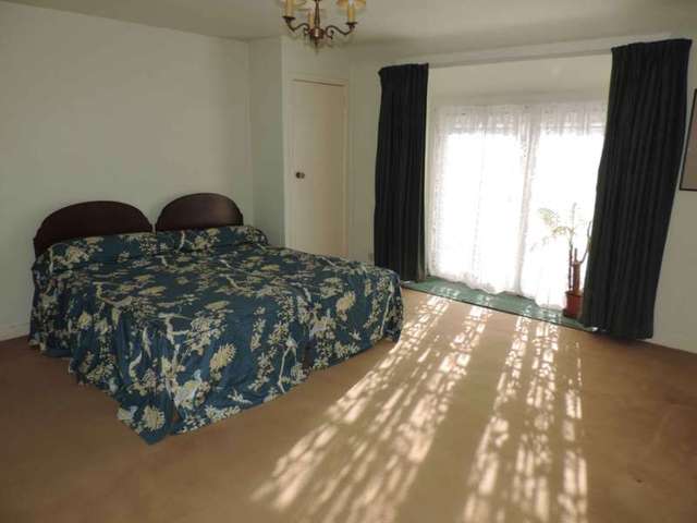  Image of 4 bedroom Cottage for sale in Blyth Farm Road Blyth Bridge West Linton EH46 at Blyth Farm Road  West Linton, EH46 7DG