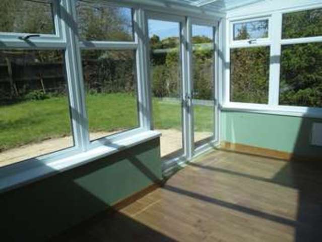  Image of 3 bedroom Semi-Detached house to rent in Olive Grove Swindon SN25 at Olive Grove  Swindon, SN25 3DB