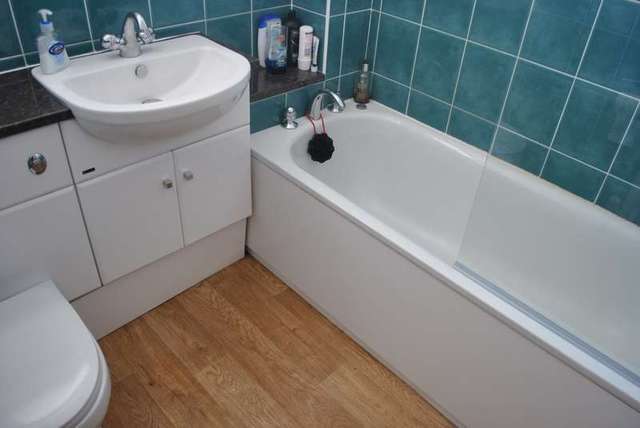  Image of 4 bedroom Detached house for sale in Oliver Road Staplehurst Tonbridge TN12 at STAPLEHURST, TN12 0TD