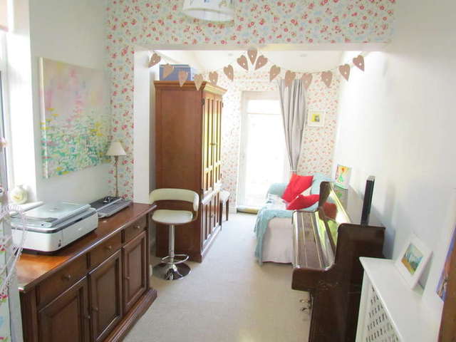  Image of 4 bedroom Detached house for sale in Ombersley Road Worcester WR3 at Worcester Worcestershire Worcester, WR3 7DH