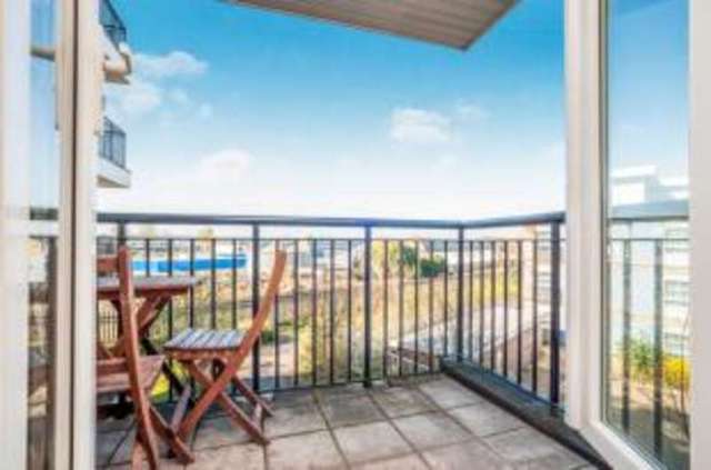  Image of 2 bedroom Flat for sale in The Gateway Watford WD18 at The Gateway Watford Watford, WD18 7HG