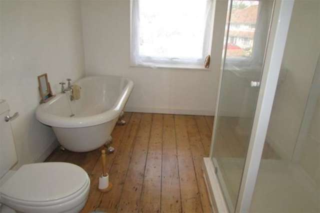  Image of 4 bedroom Terraced house for sale in Orchard Road Street BA16 at Street, BA16 0BT