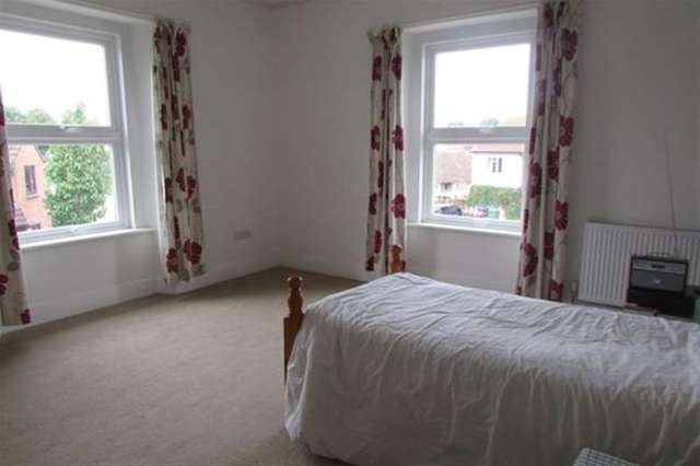  Image of 4 bedroom Terraced house for sale in Orchard Road Street BA16 at Street, BA16 0BT