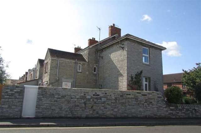  Image of 4 bedroom Terraced house for sale in Orchard Road Street BA16 at Street, BA16 0BT